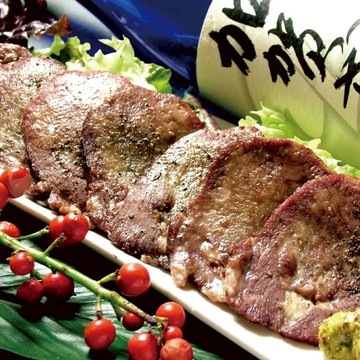 頂級老饕鮮脆牛舌片8盒組(200公克/1盒)【優惠組】