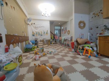 東區正20米路~近74號黃昏市場臨路透住｜台中市東區自由路四段