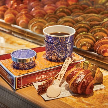期間限定非洲之王咖啡香蕉可頌【Bacha Coffee】外帶咖啡可頌組合 (依門市現場供應為準）