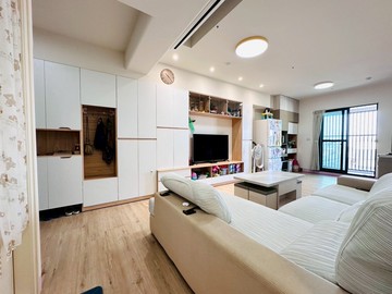 小港輕屋齡邊間三房平車｜高雄市小港區廈莊五街