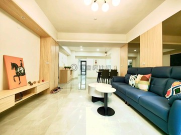 楠梓世運主場館翻新絕美大三房｜高雄市楠梓區軍校路