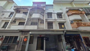 岡山灣內/低總價/面寬6.4米車庫透天｜高雄市岡山區灣裡路