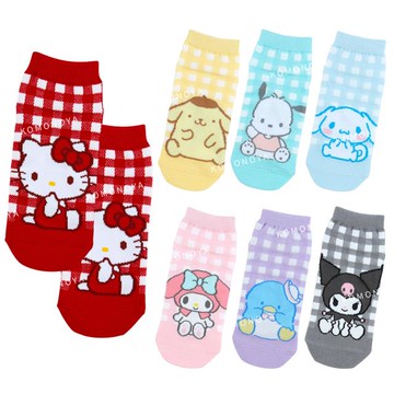 小禮堂 三麗鷗 成人棉質短襪 22-24cm (格紋坐姿款) Kitty 酷洛米 大耳狗