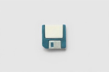 陶瓷復古磁碟造型胸針 別針 扣針 pin