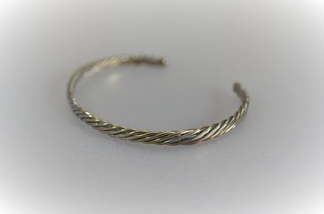 鈦手鐲・SEVEN 鈦金屬絲手鐲・細長型・橢圓型・B型・內徑55mm