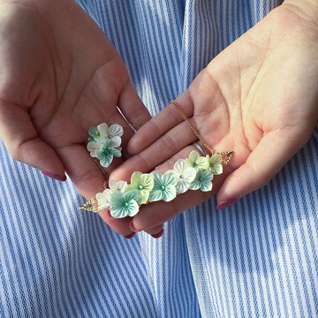 (繡球花) 細工布花 綠白花列頸鍊 つまみ細工