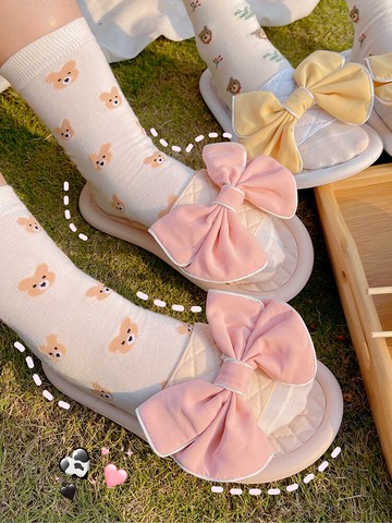 奶黃色少女心蝴蝶結居家涼拖鞋室內軟底防滑一字拖鞋沙灘軟妹外穿