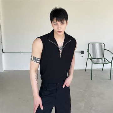 半拉鏈無袖t恤男夏季2022新款設計感小眾外穿坎肩馬甲修身上衣潮