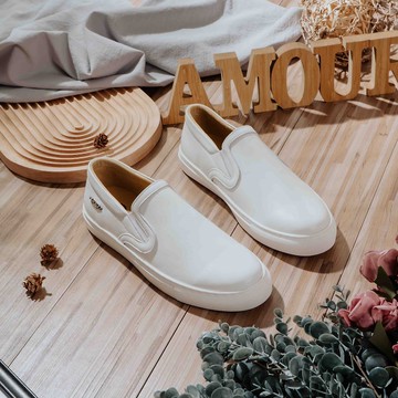 【細緻羊皮】MIT氣墊休閒鞋。真皮。輕旅白5161