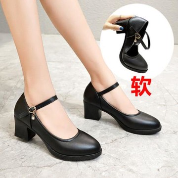 2022走秀中跟粗跟工作鞋媽媽舞蹈鞋黑色圓頭職業高跟單鞋女一字扣