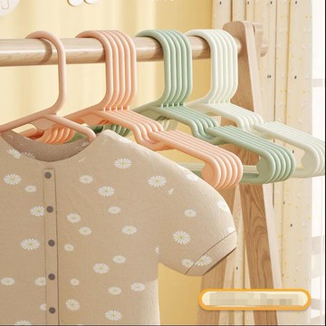 兒童衣架加粗無痕防滑家用晾衣服收納曬衣撐子衣服【步行者戶外生活館】P
