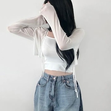 黑白藍♥️現貨秒出【JinG】2件式套裝*薄紗透膚罩衫+細肩背心♥️罩衫 透膚感 短版外套 防曬 無袖上衣 網紗上衣