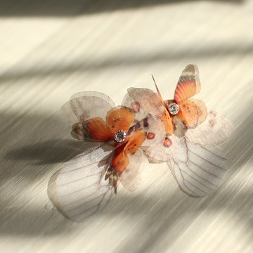 不對稱蝴蝶耳環一對&水鑽925銀耳針 pierced or clip-on earring