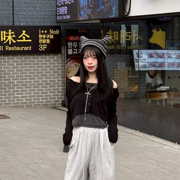 現貨｜𝑦𝑢𝑦𝑢'𝑠 🇰🇷韓製條紋掛脖排扣假兩件