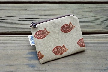 //任意裝零錢包/美食地圖//剛出爐的鯛魚燒