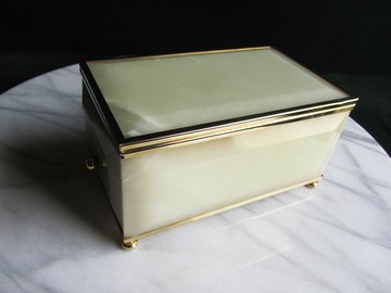 【老時光 OLD-TIME】早期二手台灣製厚重石材珠寶盒(瑕疵)