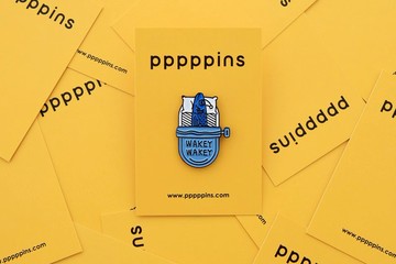 Wakey Wakey 沙丁魚罐頭 琺瑯別針