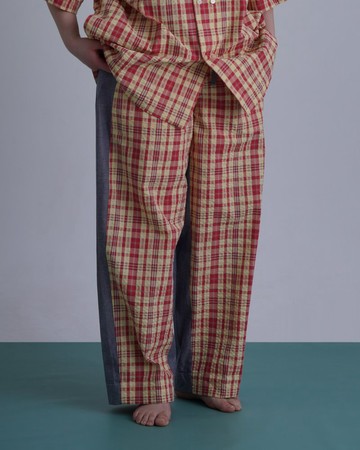 CHECK-OUT PANTS