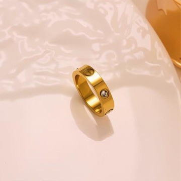 ANGEL 個性三鑽輕奢氣質簡約鈦鋼戒指(金色戒圍可選)