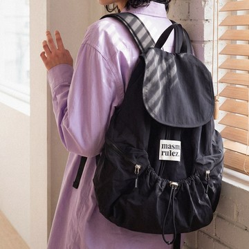 String flap backpack_black