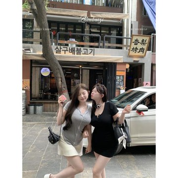 周白子 低脂裙 U領微胖修身顯瘦純色包臀裙女針織短款女連衣裙