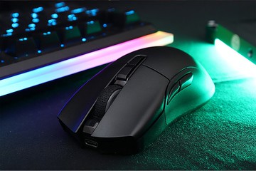 irocks M31R 藍芽 無線 三模 光學 輕量化 電競滑鼠 - 黑