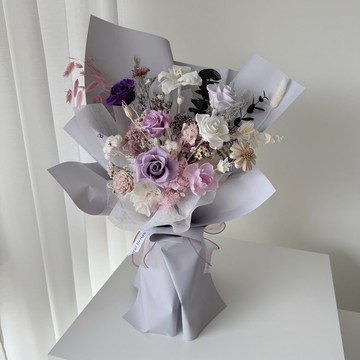 SEE 看見花藝設計 | 永生花 | 玫瑰 |紫夢微光玫瑰擴香花束