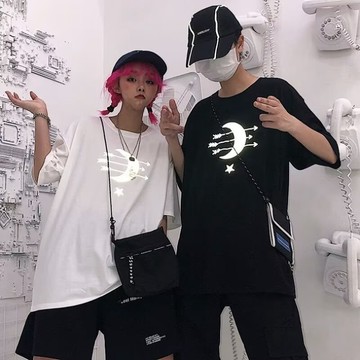 潮牌反光印花短T 日系 寬鬆 短袖T恤 情侶t 大尺碼 印花t 五分袖 短袖男 男t 男生T恤（XB1666）