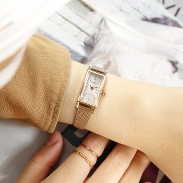 CITIZEN / EG7043-50W / 光動能 復古方形 小巧典雅 米蘭編織不鏽鋼手錶 白x鍍香檳金 14mm