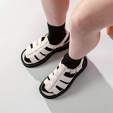 PRE-ORDER 韓國人手製 MACMOC Top 涼鞋 Ivory