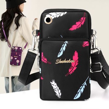 新款大號斜背包手機包外出零錢包耳機孔手機包運動跑步臂包手機包