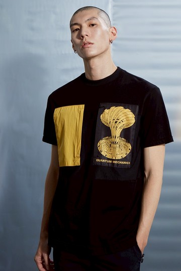 撞色雙拉鍊口袋Tee - 黑