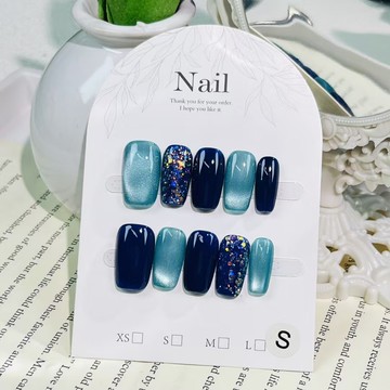 💛Hannah💛元旦新品發售手工穿戴甲墨爾本藍色憂鬱星空甲片貓眼爆閃亮片高級感顯白美00IKK29