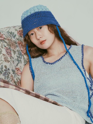 Flat Vest Blue