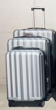 ~雪黛屋~SUNPLAY 24吋行李箱無加大密鎖硬殼360度飛機輪耐摔耐磨損檢測通過箱體鋁合金桿SHK1