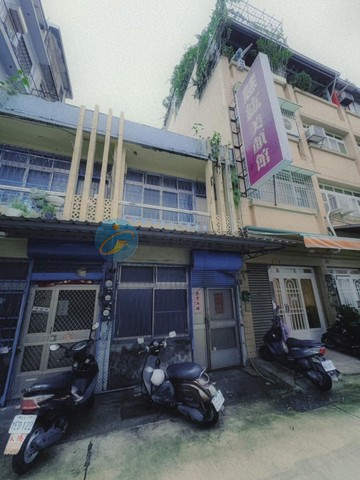 忠孝觀光市場.可塑性高.懷舊透天2樓｜高雄市苓雅區忠孝二路