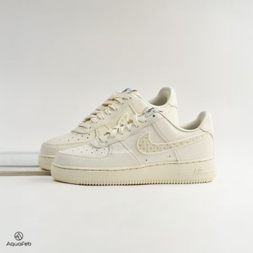 Nike Air Force 1 07 LX 女鞋 珍珠白色 AF1 透氣 刺繡 運動 休閒鞋 IH7351-010