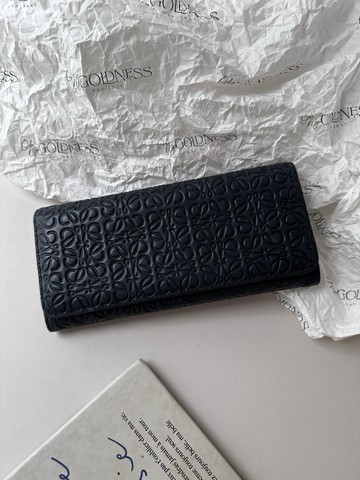 中古品 Loewe 羅意威 經典Anagram暗花長銀包