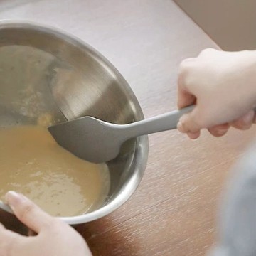 烘焙用一體成形耐熱矽膠刮刀-多色可選 灰