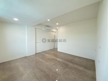 龍潭科學園區旁屋況超好間間套房車庫透天｜桃園市龍潭區梅龍一街