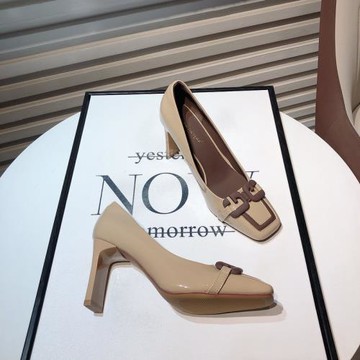 歐美2025春季新款小眾設計金屬扣方頭漆皮高跟鞋粗跟百搭OL通勤鞋