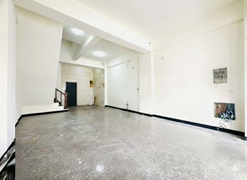 仁武臨路邊間店住透天∣開店自住最佳首選｜高雄市仁武區仁勇路