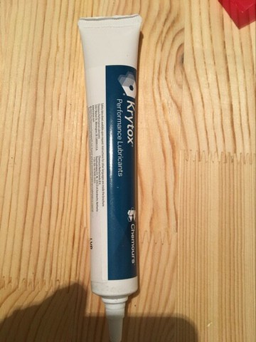 DuPont Chemours Krytox LVP 57G 高真空1X10-13 Torr 氟素潤滑脂