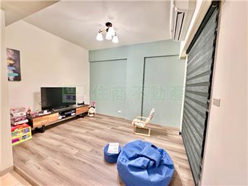 高大特區約六米五面寬輕奢車墅｜高雄市楠梓區大學二十一路