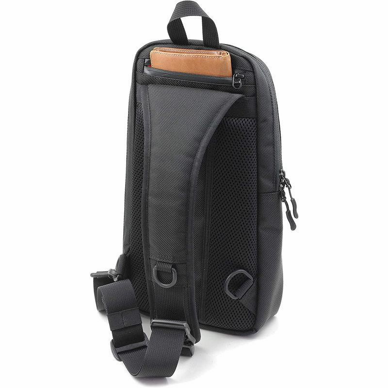 ノーマディック ワンショルダー スリング ボディバッグ 斜めがけ