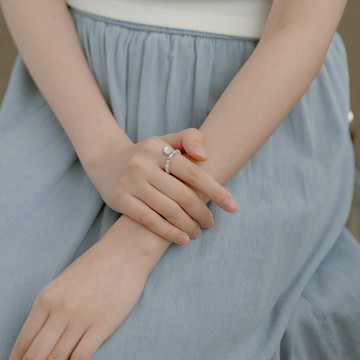 QUEENSHOP_S 女裝 珍珠愛心吊墜設計串珠戒指 現+預 【07060272】