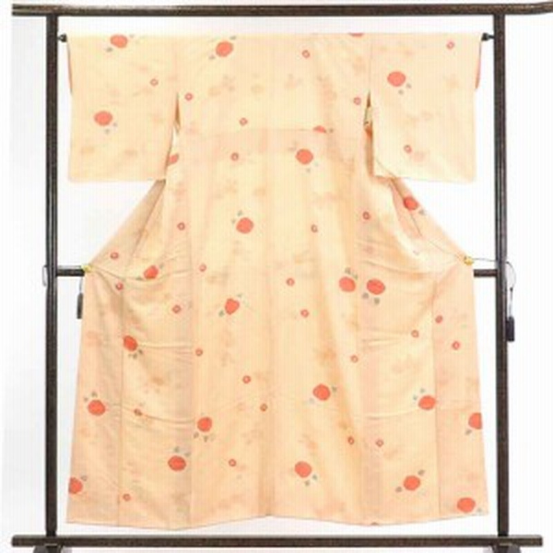 中古 リサイクル着物 小紋 正絹薄ピンクベージュ地花柄袷小紋着物 レディース 裄mサイズ 通販 Lineポイント最大1 0 Get Lineショッピング