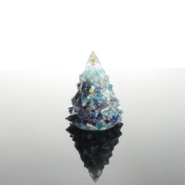 【快速出貨】藍色細雪水晶聖誕樹-奧剛能量樹/療癒寶石交換禮物