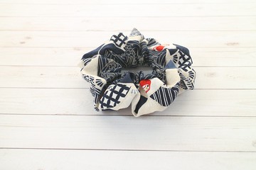 正月祈願 - 大腸圈 髮圈 髮束 雙面使用 手作拼布設計