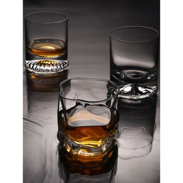 水晶威士忌酒杯家用啤酒洋酒杯子玻璃創意加厚烈酒杯白蘭地酒具